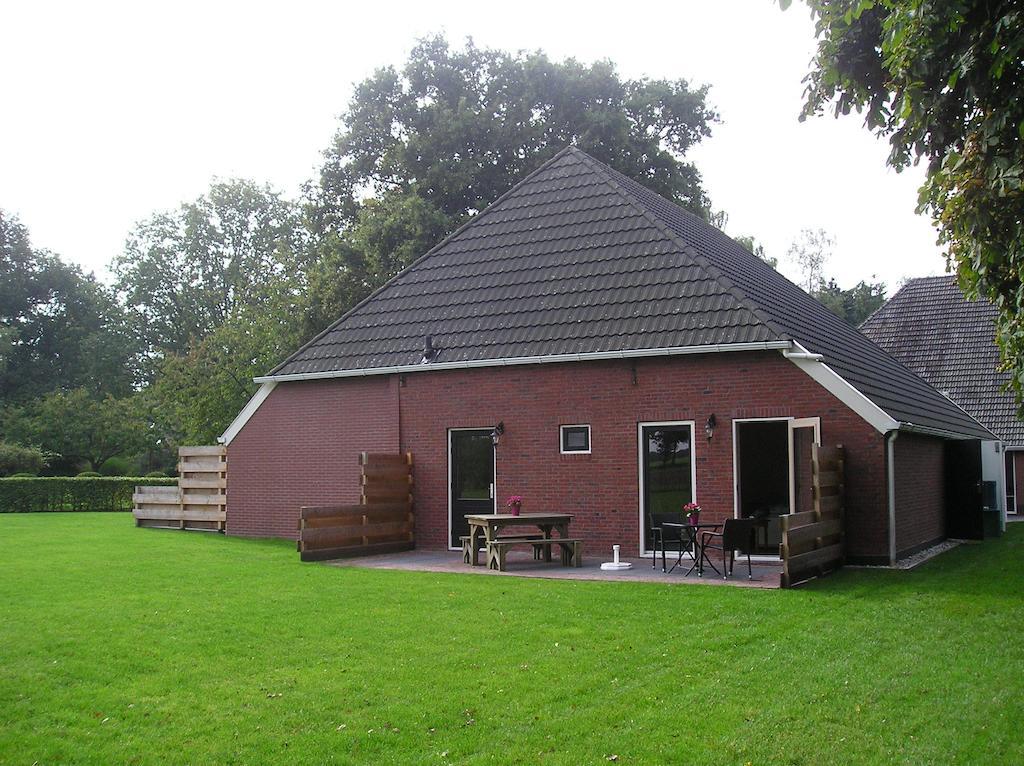 'T Rond Bargie Bed and Breakfast Exloo Exteriör bild