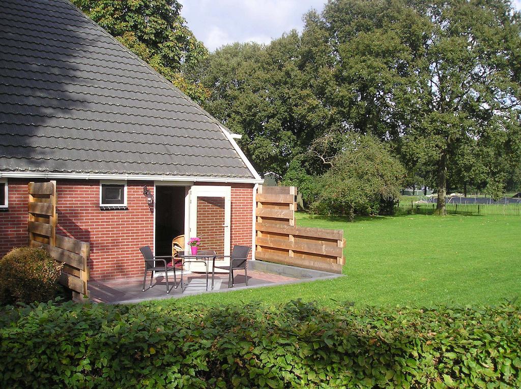 'T Rond Bargie Bed and Breakfast Exloo Rum bild